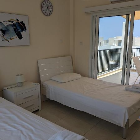 Ferienwohnung Adalena Court Paralimni Exterior foto