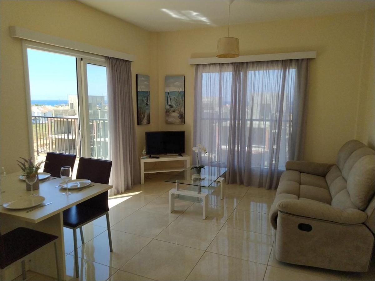 Ferienwohnung Adalena Court Paralimni Exterior foto